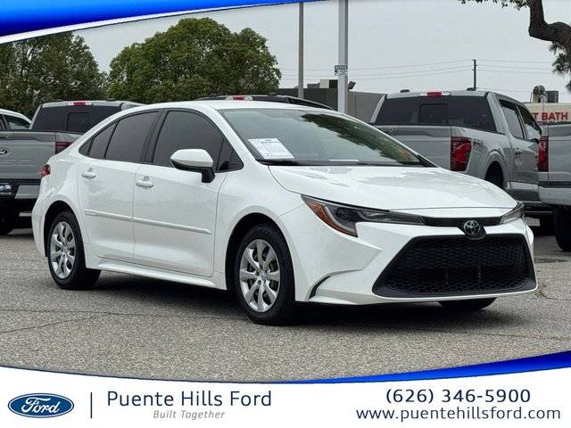 2020 Toyota Corolla LE FWD photo