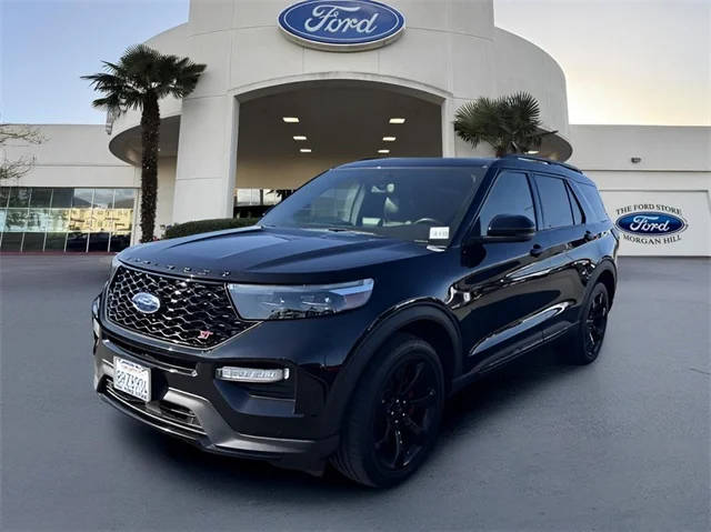 2020 Ford Explorer ST 4WD photo