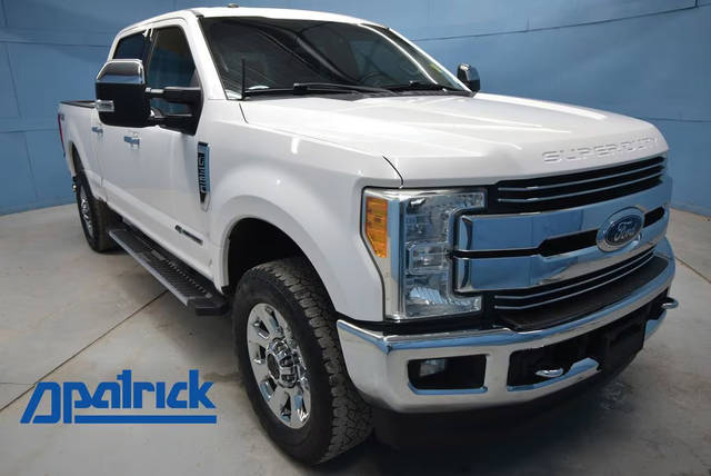 2017 Ford F-350 Super Duty Lariat 4WD photo