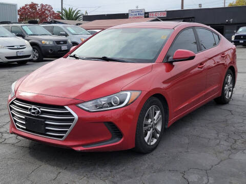 2018 Hyundai Elantra SEL FWD photo