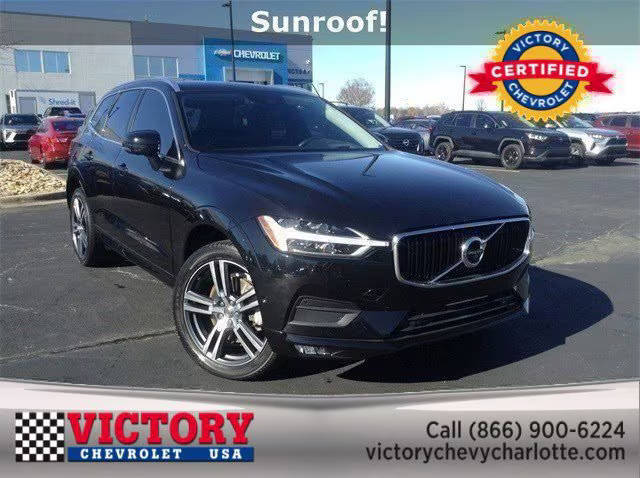 2019 Volvo XC60 Momentum AWD photo