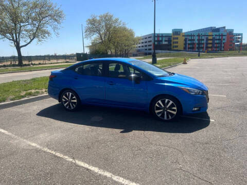2020 Nissan Versa SR FWD photo