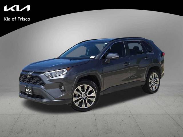 2020 Toyota RAV4 XLE Premium FWD photo
