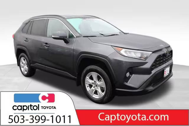 2020 Toyota RAV4 XLE AWD photo