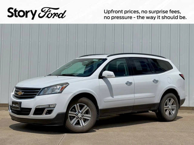 2017 Chevrolet Traverse LT FWD photo