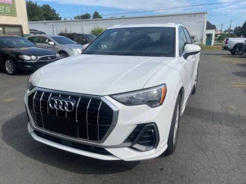 2020 Audi Q3 S line Premium AWD photo