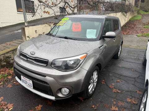 2019 Kia Soul + FWD photo