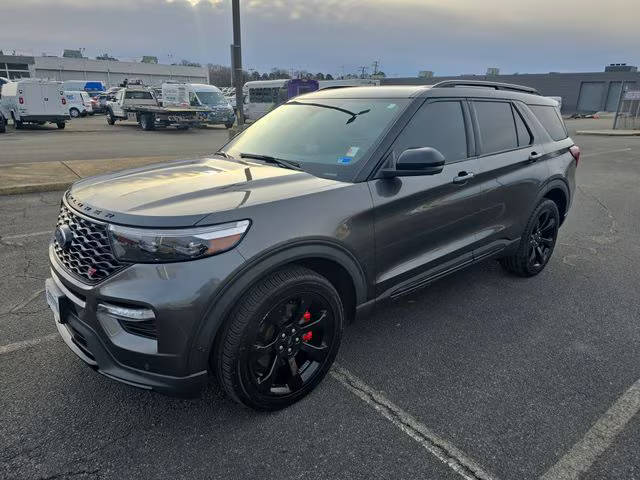2020 Ford Explorer ST 4WD photo