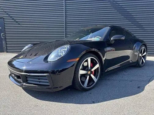 2020 Porsche 911 Carrera 4S AWD photo