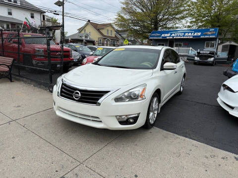 2015 Nissan Altima 2.5 SV FWD photo