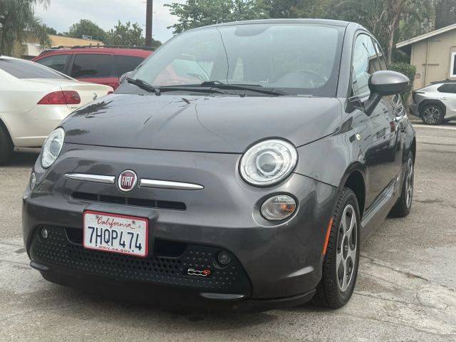 2015 FIAT 500e FWD photo