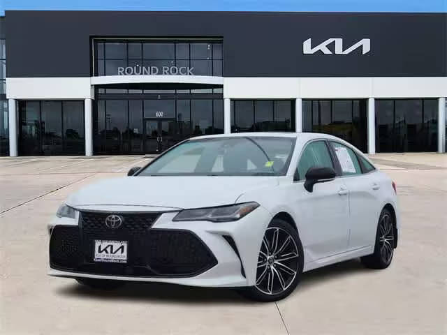 2020 Toyota Avalon Touring FWD photo