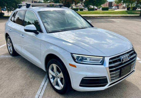 2020 Audi Q5 Premium AWD photo