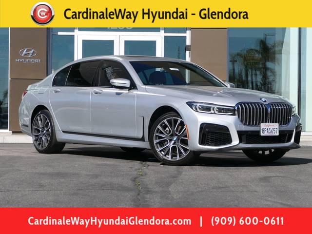 2020 BMW 7 Series 740i RWD photo