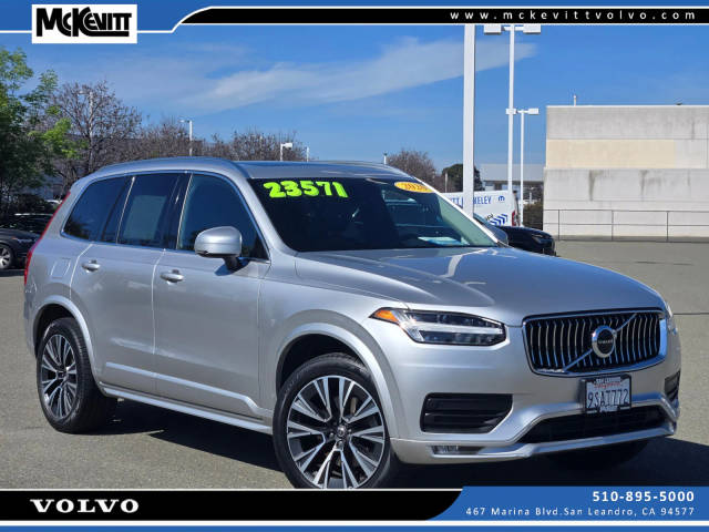 2020 Volvo XC90 Momentum AWD photo