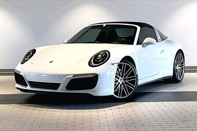 2019 Porsche 911 4S AWD photo