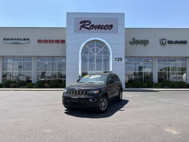 2020 Jeep Grand Cherokee Laredo E 4WD photo