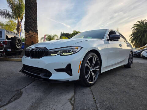 2020 BMW 3 Series 330i RWD photo