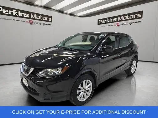 2019 Nissan Rogue Sport S FWD photo