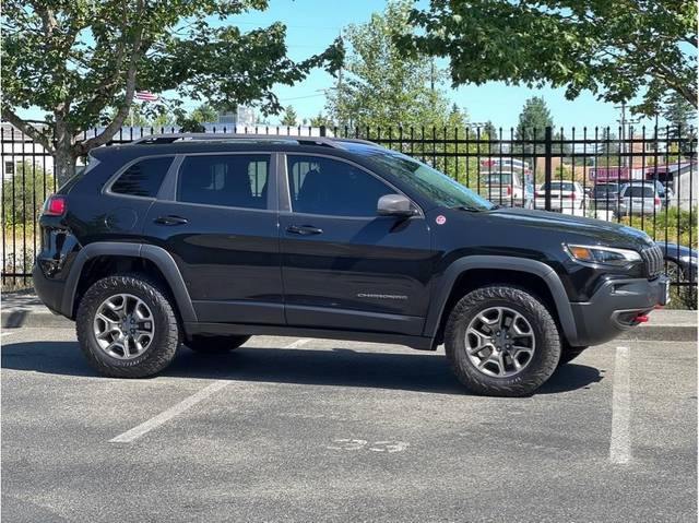 2020 Jeep Cherokee Trailhawk 4WD photo