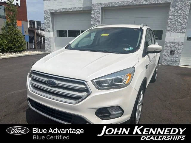 2019 Ford Escape Titanium 4WD photo