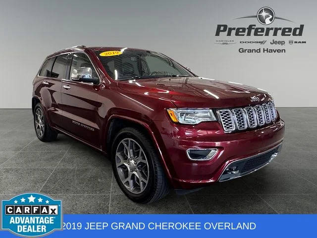 2019 Jeep Grand Cherokee Overland 4WD photo
