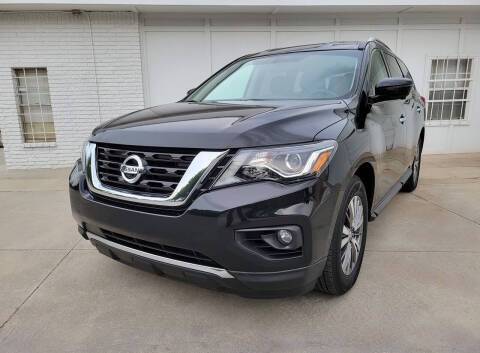 2019 Nissan Pathfinder SL FWD photo