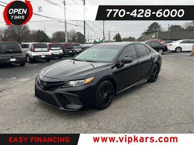 2020 Toyota Camry SE Nightshade FWD photo