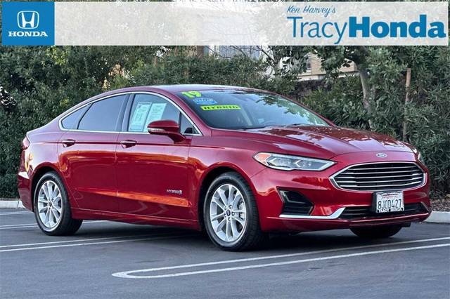 2019 Ford Fusion SEL FWD photo