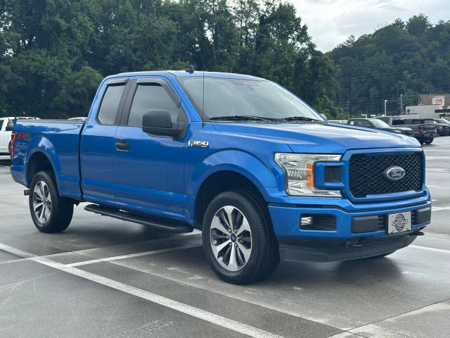 2020 Ford F-150 XL 4WD photo