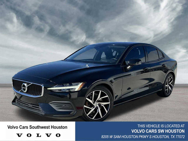 2020 Volvo S60 Momentum FWD photo