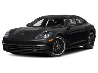 2020 Porsche Panamera GTS AWD photo