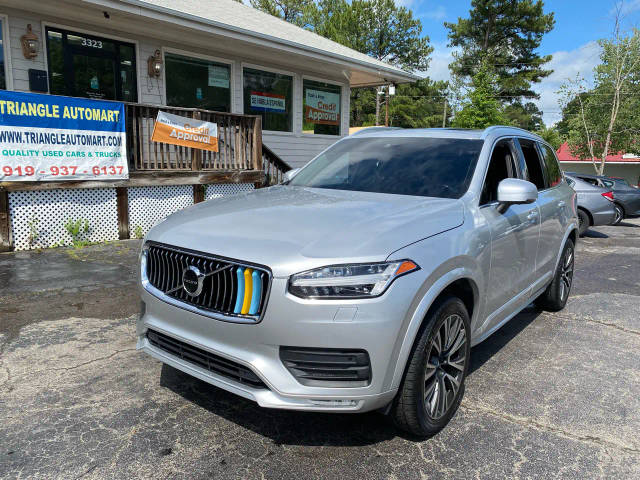 2020 Volvo XC90 Momentum AWD photo