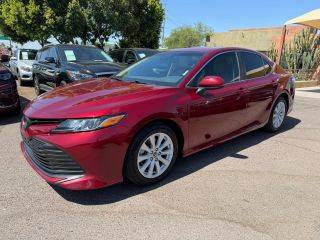 2020 Toyota Camry LE FWD photo