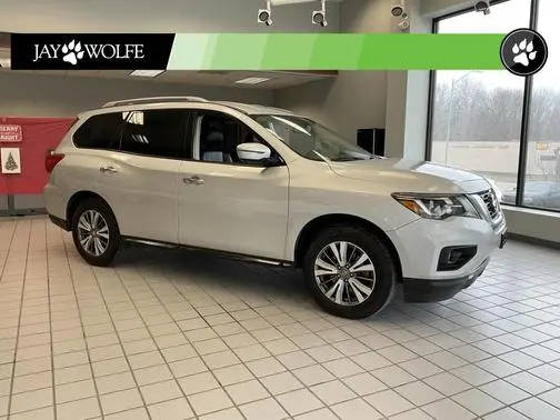 2019 Nissan Pathfinder SL 4WD photo
