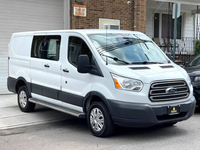 2018 Ford Transit Van  RWD photo