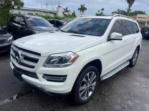 2015 Mercedes-Benz GL-Class GL 450 AWD photo
