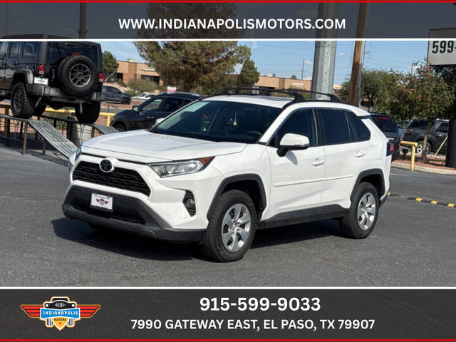 2020 Toyota RAV4 XLE FWD photo