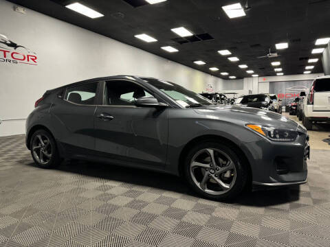 2019 Hyundai Veloster 2.0 FWD photo