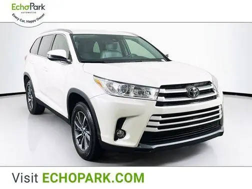 2019 Toyota Highlander XLE FWD photo