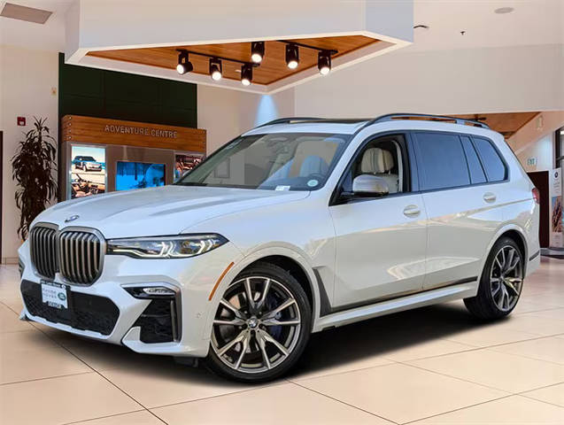 2020 BMW X7 M50i AWD photo