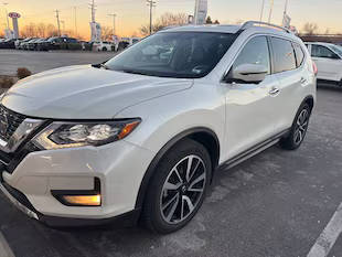 2020 Nissan Rogue SL FWD photo
