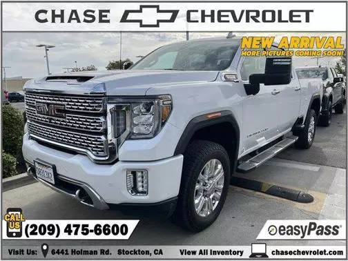 2020 GMC Sierra 2500HD Denali 4WD photo