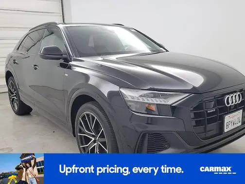 2020 Audi Q8 Prestige AWD photo