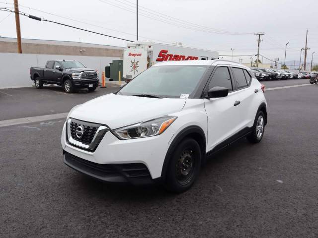 2019 Nissan Kicks S FWD photo