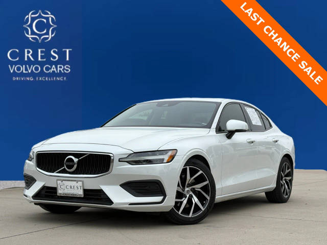 2020 Volvo S60 Momentum FWD photo