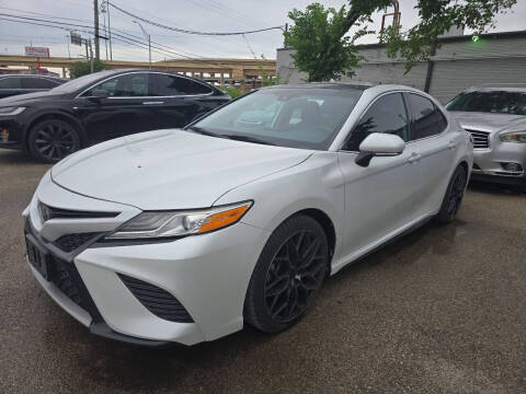 2020 Toyota Camry XSE FWD photo