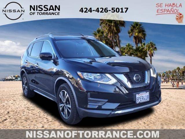 2020 Nissan Rogue SV FWD photo