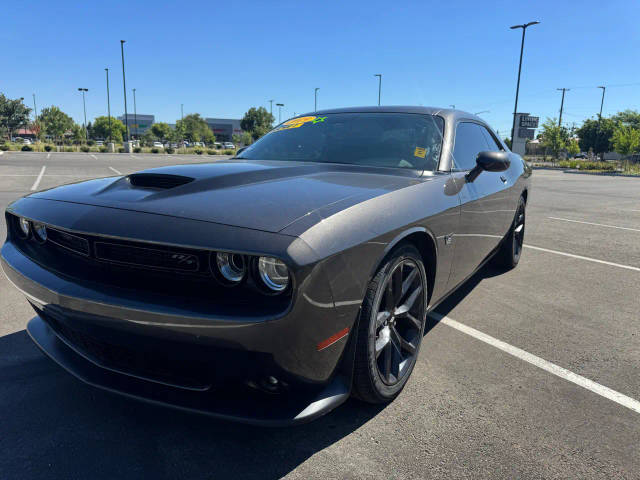 2019 Dodge Challenger R/T RWD photo