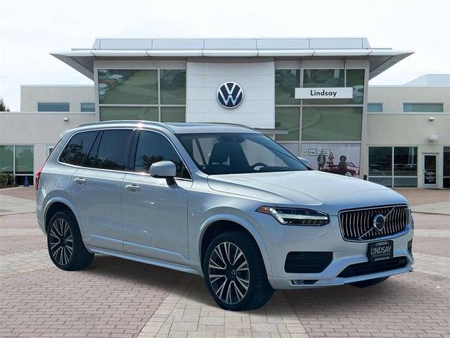 2020 Volvo XC90 Momentum AWD photo